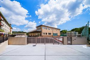 施設外観北西側