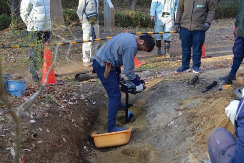 R7第1回雨庭づくり10