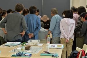 種まき実習の様子